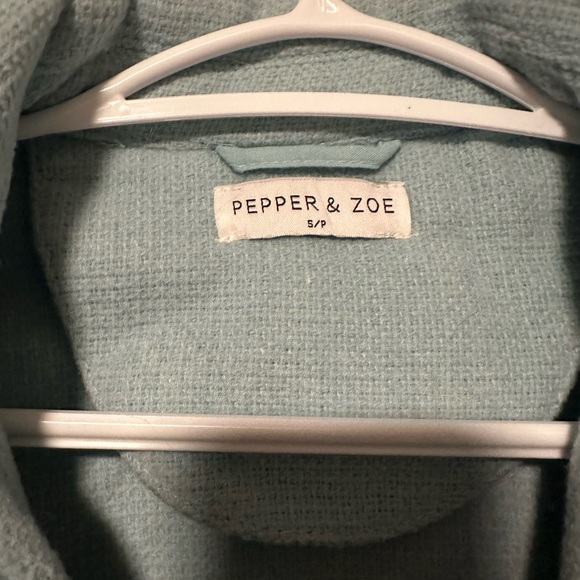 Baby blue shacket - Picture 2 of 4